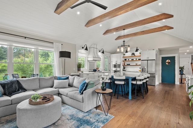 17 Western Terrace, Laconia, NH 03246