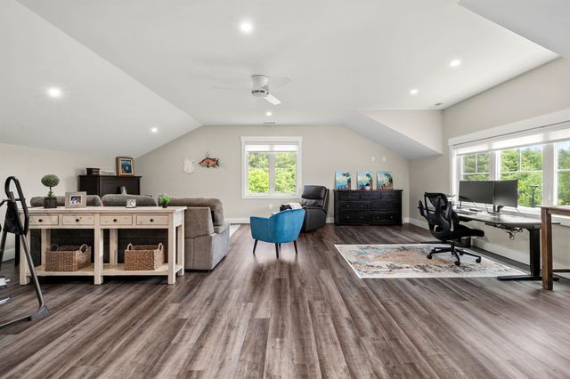 17 Western Terrace, Laconia, NH 03246