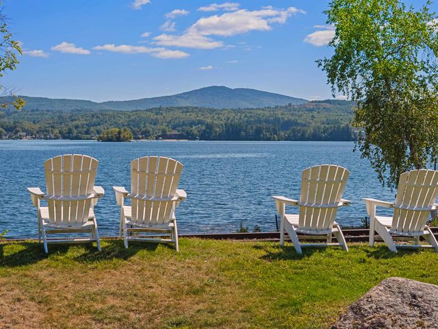 17 Western Terrace, Laconia, NH 03246