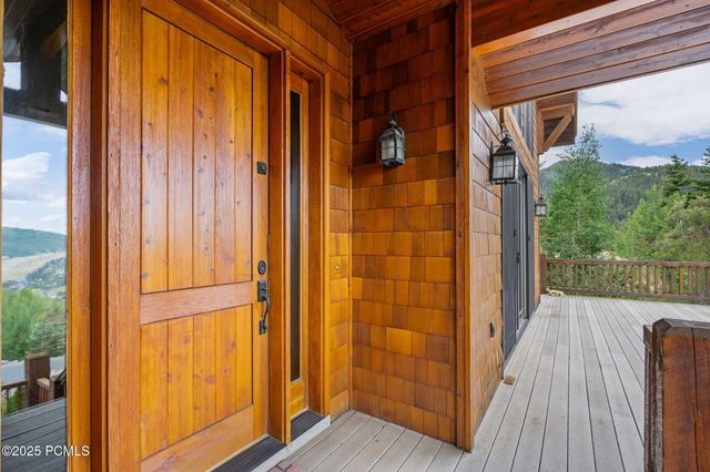 7352 Pine Ridge Drive, Park City, UT 84098