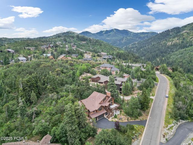 7352 Pine Ridge Drive, Park City, UT 84098