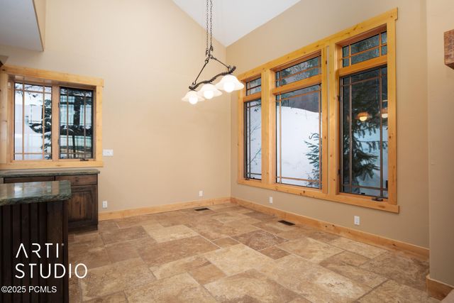 7352 Pine Ridge Drive, Park City, UT 84098