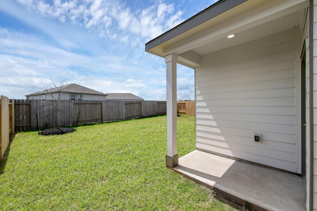 15009 Ronan Drive, Conroe, TX 77316