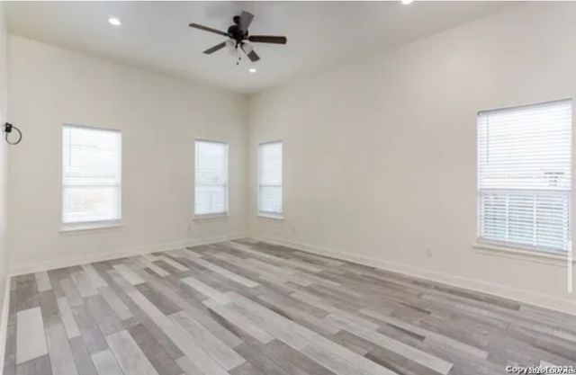 1811 Barrett Palms, San Antonio, TX 78224