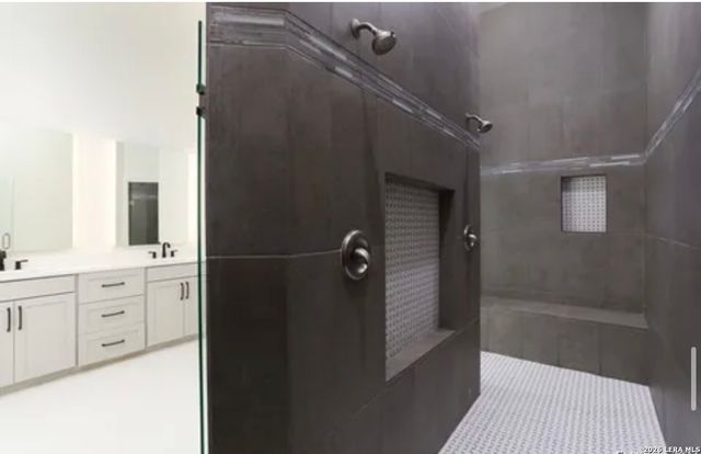 1811 Barrett Palms, San Antonio, TX 78224