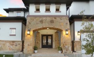 1811 Barrett Palms, San Antonio, TX 78224