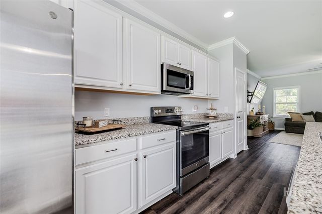 618 Majestic Drive, Guyton, GA 31312