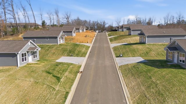 118 Hill Place, Dickson, TN 37055