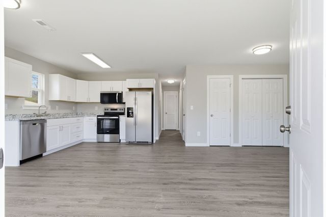 118 Hill Place, Dickson, TN 37055