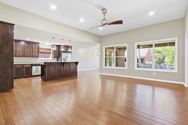 118 Rice Rd, Hendersonville, TN 37075