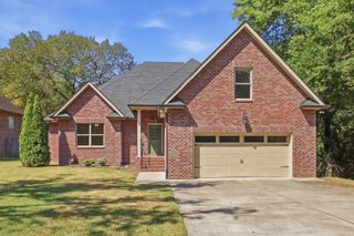 118 Rice Rd, Hendersonville, TN 37075