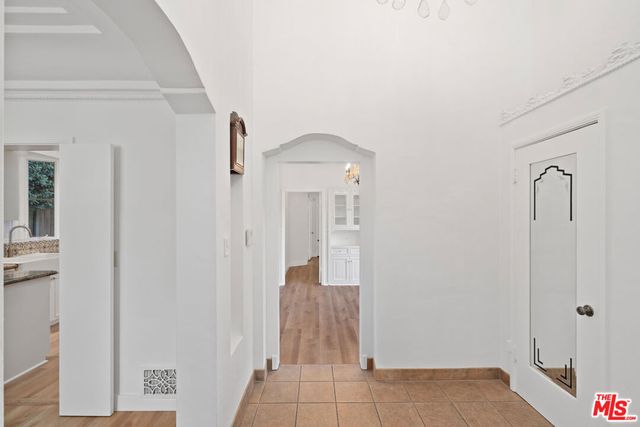 357 S La Peer Drive, Beverly Hills, CA 90211