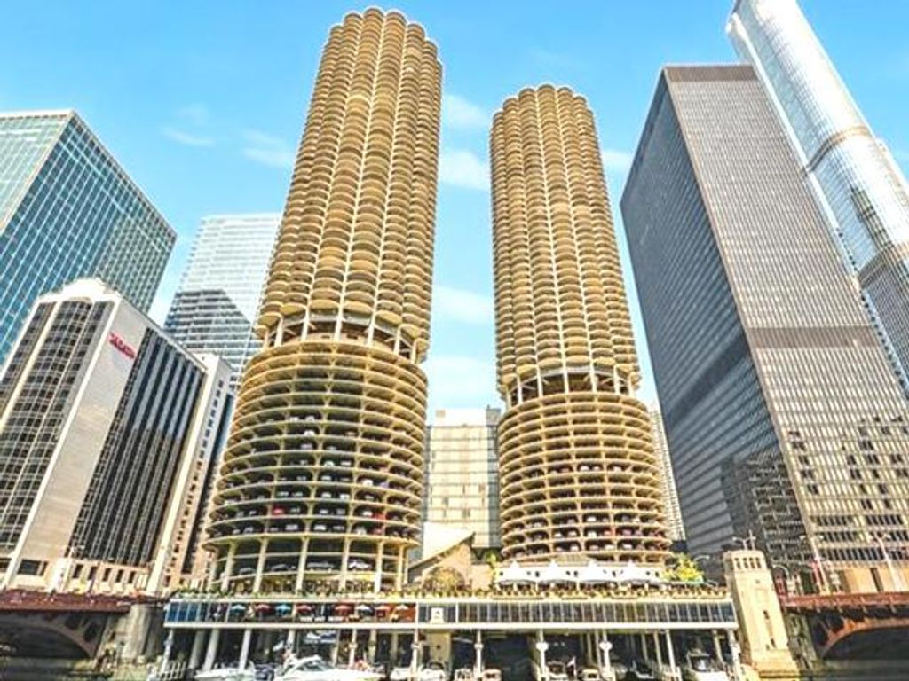 300 N State Street 5620, Chicago, IL 60654