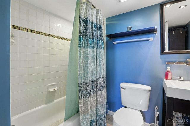 3 Carnell Place, Mason, OH 45040