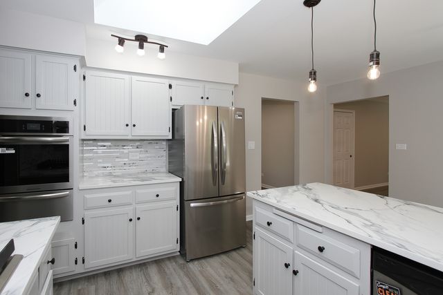 4N725 KLEIN Road, West Chicago, IL 60185