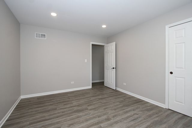 4N725 KLEIN Road, West Chicago, IL 60185