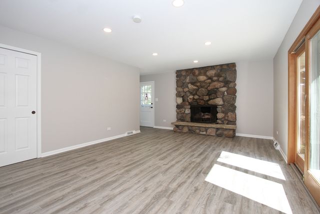 4N725 KLEIN Road, West Chicago, IL 60185