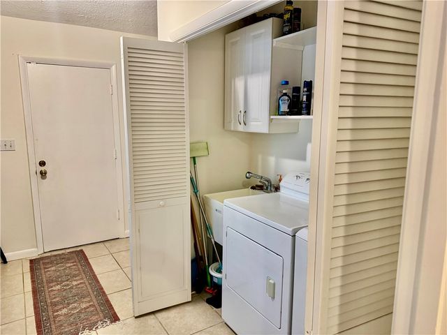 1900 5th Avenue SE, Vero Beach, FL 32962