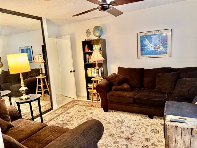 1900 5th Avenue SE, Vero Beach, FL 32962