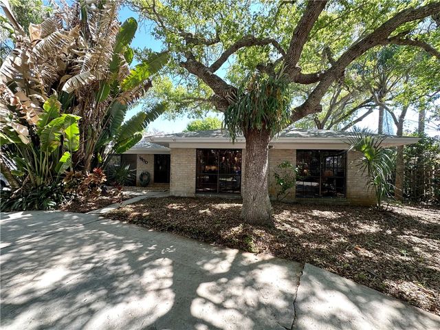 1900 5th Avenue SE, Vero Beach, FL 32962