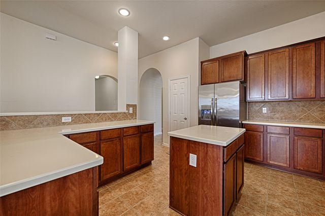 2619 Cove Drive, Grand Prairie, TX 75054