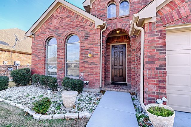 2619 Cove Drive, Grand Prairie, TX 75054