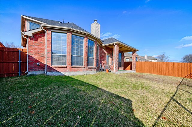 2619 Cove Drive, Grand Prairie, TX 75054
