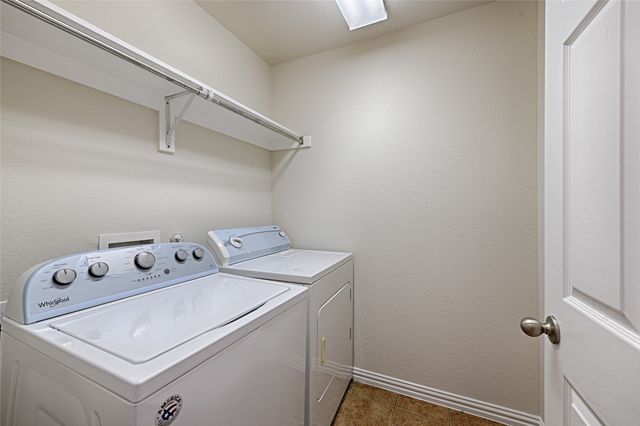 2619 Cove Drive, Grand Prairie, TX 75054