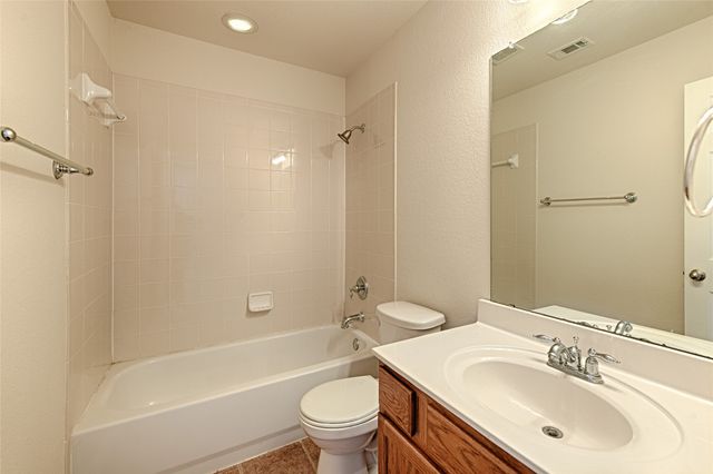 2619 Cove Drive, Grand Prairie, TX 75054