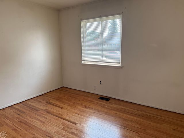 12053 Sorrento Boulevard, Sterling Heights, MI 48312