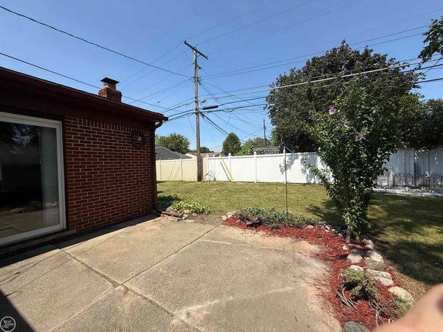 12053 Sorrento Boulevard, Sterling Heights, MI 48312