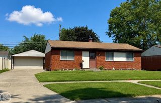 12053 Sorrento Boulevard, Sterling Heights, MI 48312