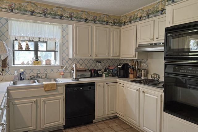 1810 Kummer Rd, Franklin, KY 42134