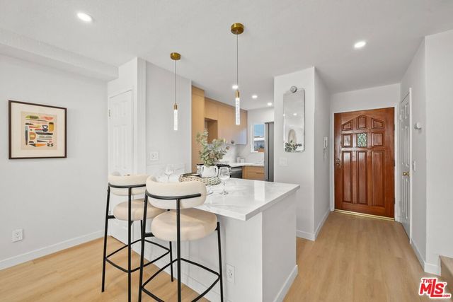 8515 Saturn Street 103, Los Angeles, CA 90035