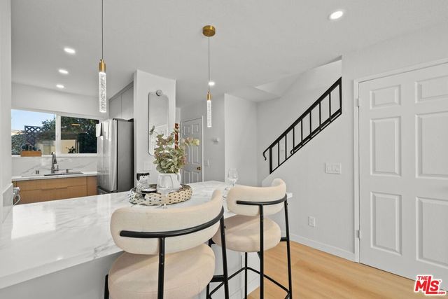 8515 Saturn Street 103, Los Angeles, CA 90035