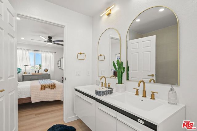 8515 Saturn Street 103, Los Angeles, CA 90035