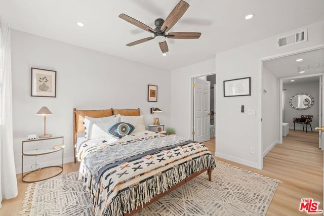 8515 Saturn Street 103, Los Angeles, CA 90035