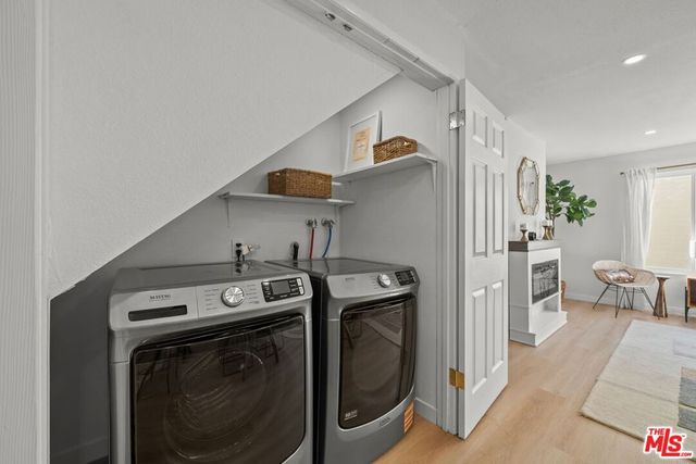 8515 Saturn Street 103, Los Angeles, CA 90035
