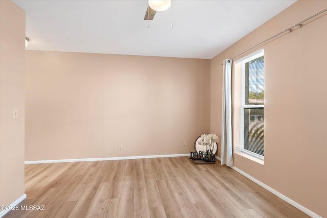 9111 N Oracle Rd Apt 162, Oro Valley, AZ 85704