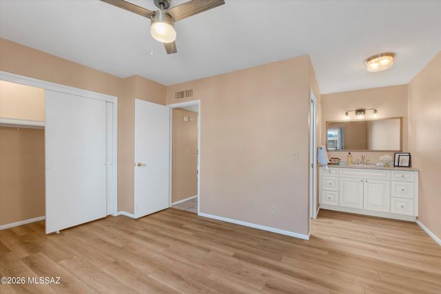 9111 N Oracle Rd Apt 162, Oro Valley, AZ 85704