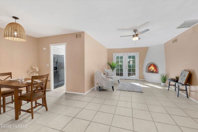 9111 N Oracle Rd Apt 162, Oro Valley, AZ 85704
