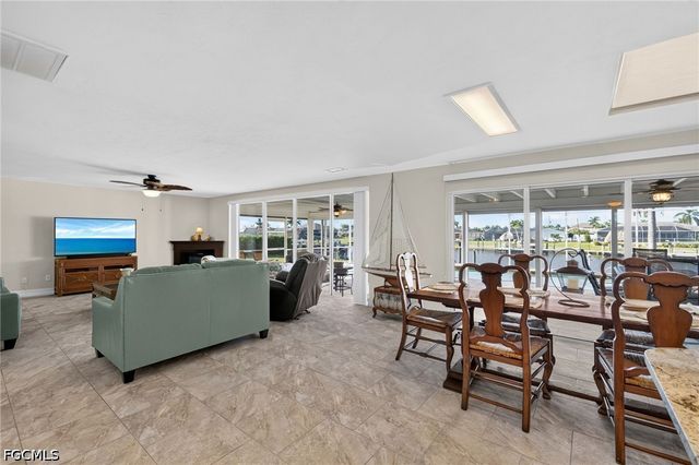 1640 SE 40th ST, Cape Coral, FL 33904
