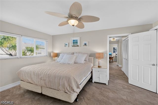 1640 SE 40th ST, Cape Coral, FL 33904