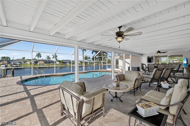 1640 SE 40th ST, Cape Coral, FL 33904