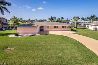 1640 SE 40th ST, Cape Coral, FL 33904