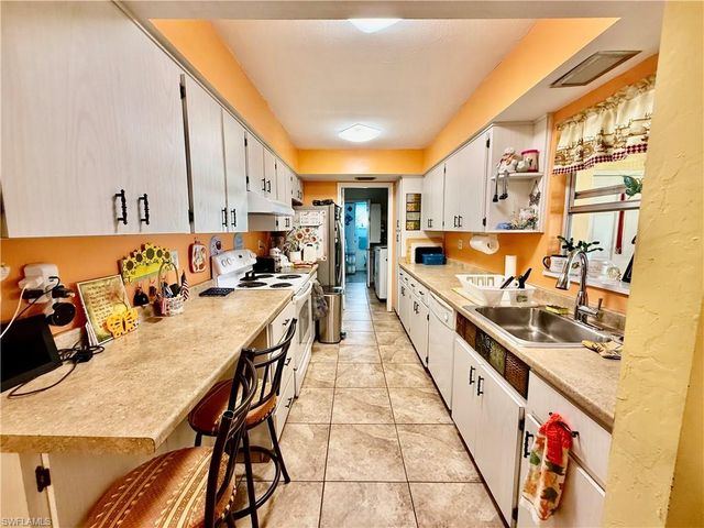 1219 Dunndale ST, Lehigh Acres, FL 33936