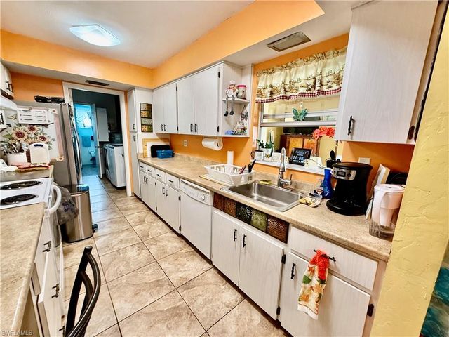 1219 Dunndale ST, Lehigh Acres, FL 33936