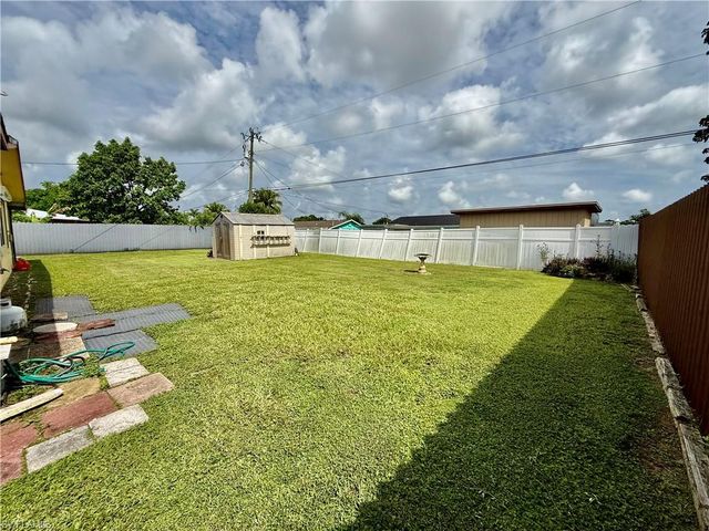 1219 Dunndale ST, Lehigh Acres, FL 33936