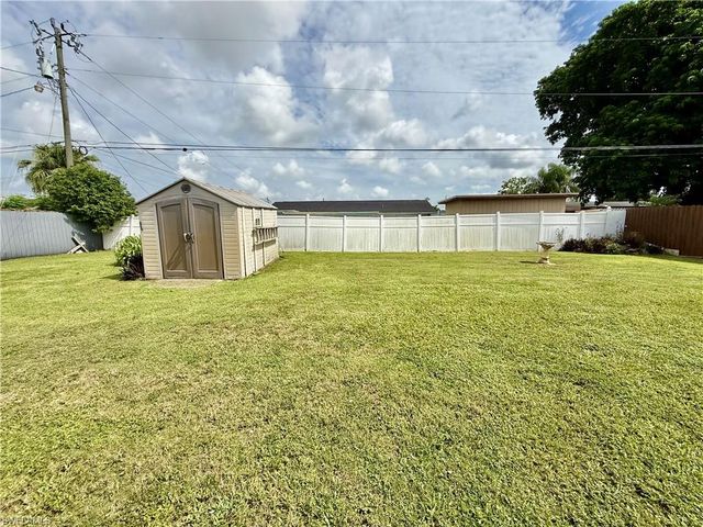 1219 Dunndale ST, Lehigh Acres, FL 33936