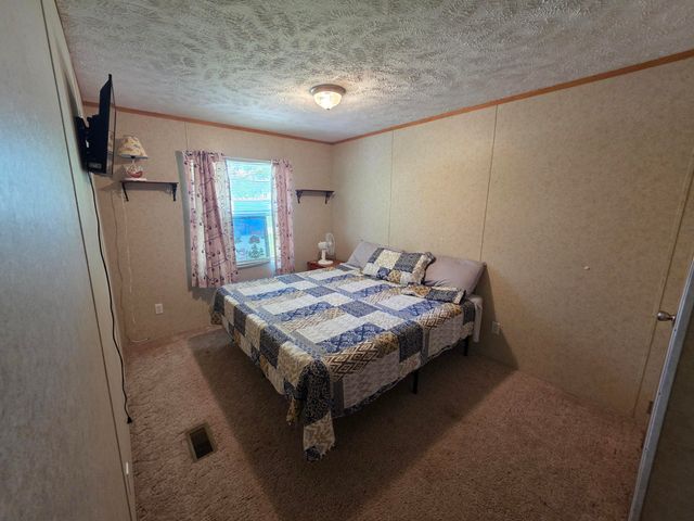 172 Boston Hill Road, Monticello, KY 42633